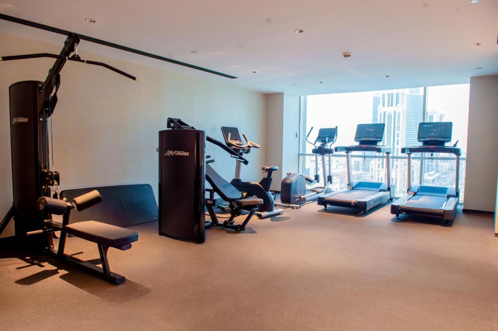 Narcissus The Royal Hotel الرياض المظهر الخارجي الصورة The gym at the hotel